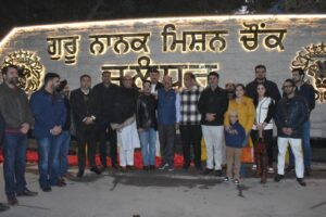 ਕੈਬਨਿਟ ਮੰਤਰੀ, ਮੇਅਰ ਅਤੇ ਸਲਾਹਕਾਰ ਸੈਰ ਸਪਾਟਾ ਤੇ ਸੱਭਿਆਚਾਰਕ ਮਾਮਲੇ ਵਿਭਾਗ ਨੇ ਨੁਹਾਰ ਬਦਲਣ ਉਪਰੰਤ ਚੌਕ ਜਨਤਾ ਨੂੰ ਕੀਤਾ ਸਮਰਪਿਤ